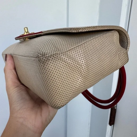CHANEL Vintage Perforated Leather Top Handle Bag – Beige & Bordeaux - Picture 5 of 16